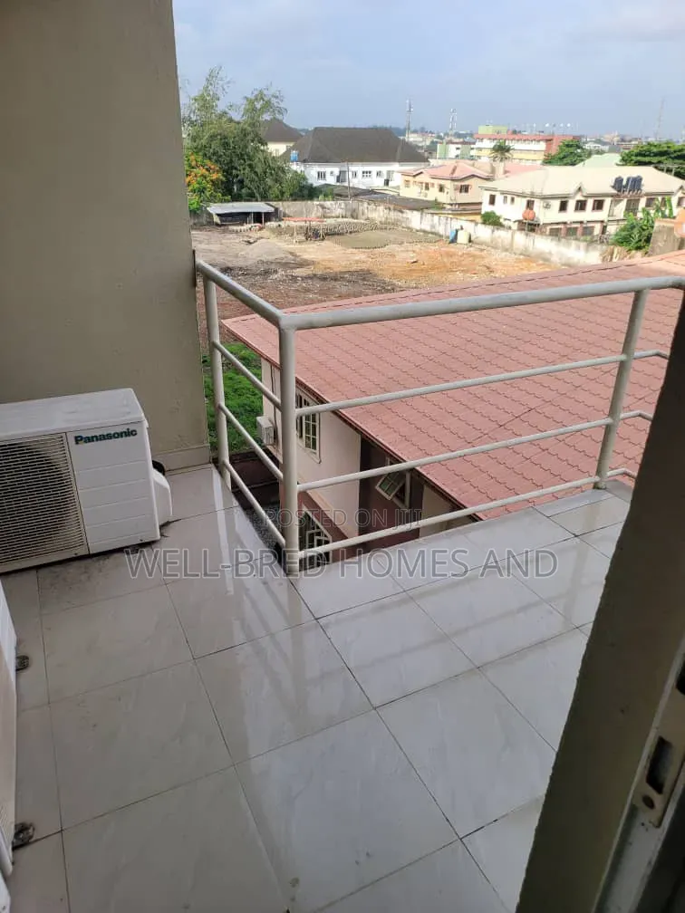 3bdrm Apartment in Adeniyi Jones for rent in Adeniyi Jones
