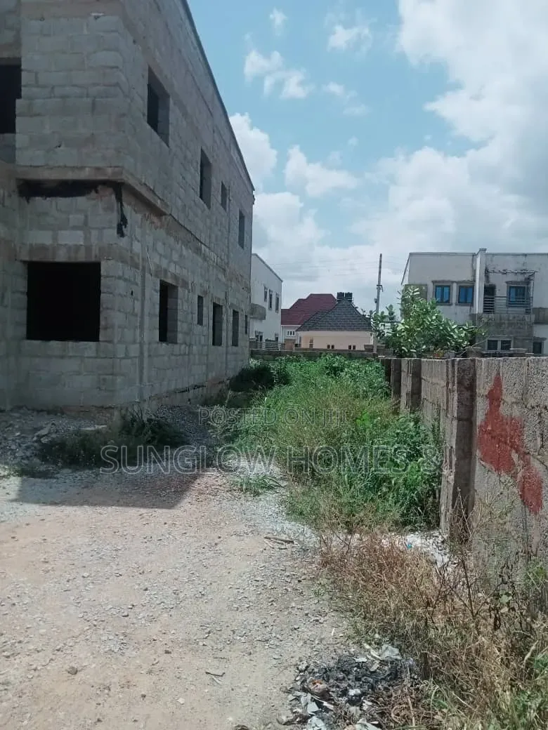 4bdrm Duplex in Nut, Sabon Lugbe for sale in Sabon Lugbe