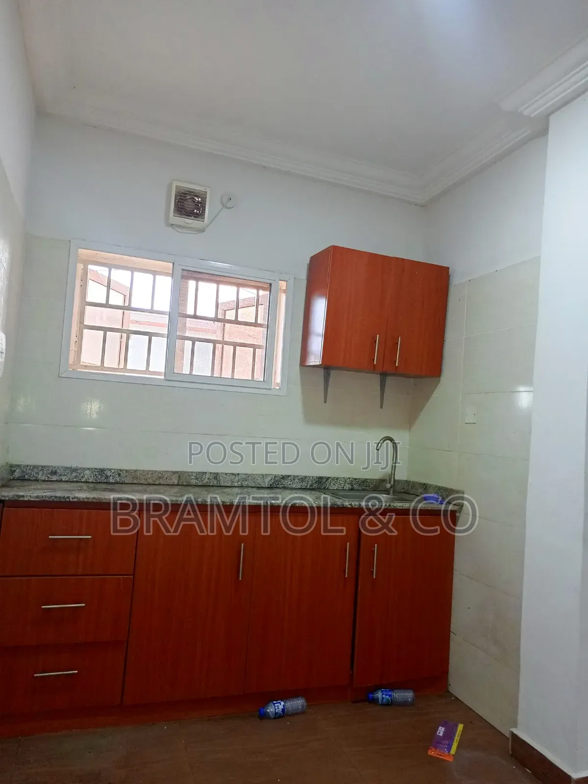 1bdrm Block of Flats in Wuye for rent in Wuye