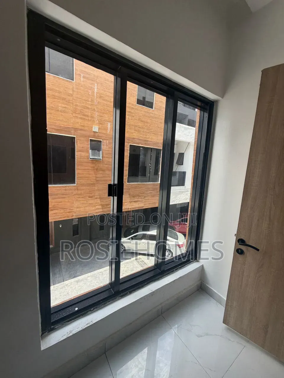 4bdrm Duplex in Lekki Phase 1 for rent in Lekki Phase 1