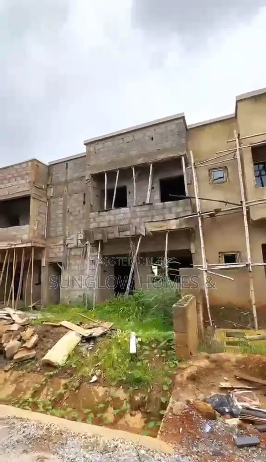 3bdrm Townhouse/Terrace in Palm Height Phase 5, Sabon Lugbe for sale in Sabon Lugbe