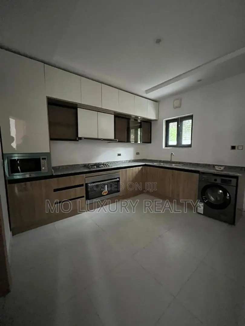 4bdrm Townhouse / Terrace in Parkview Estate for rent in Parkview Estate