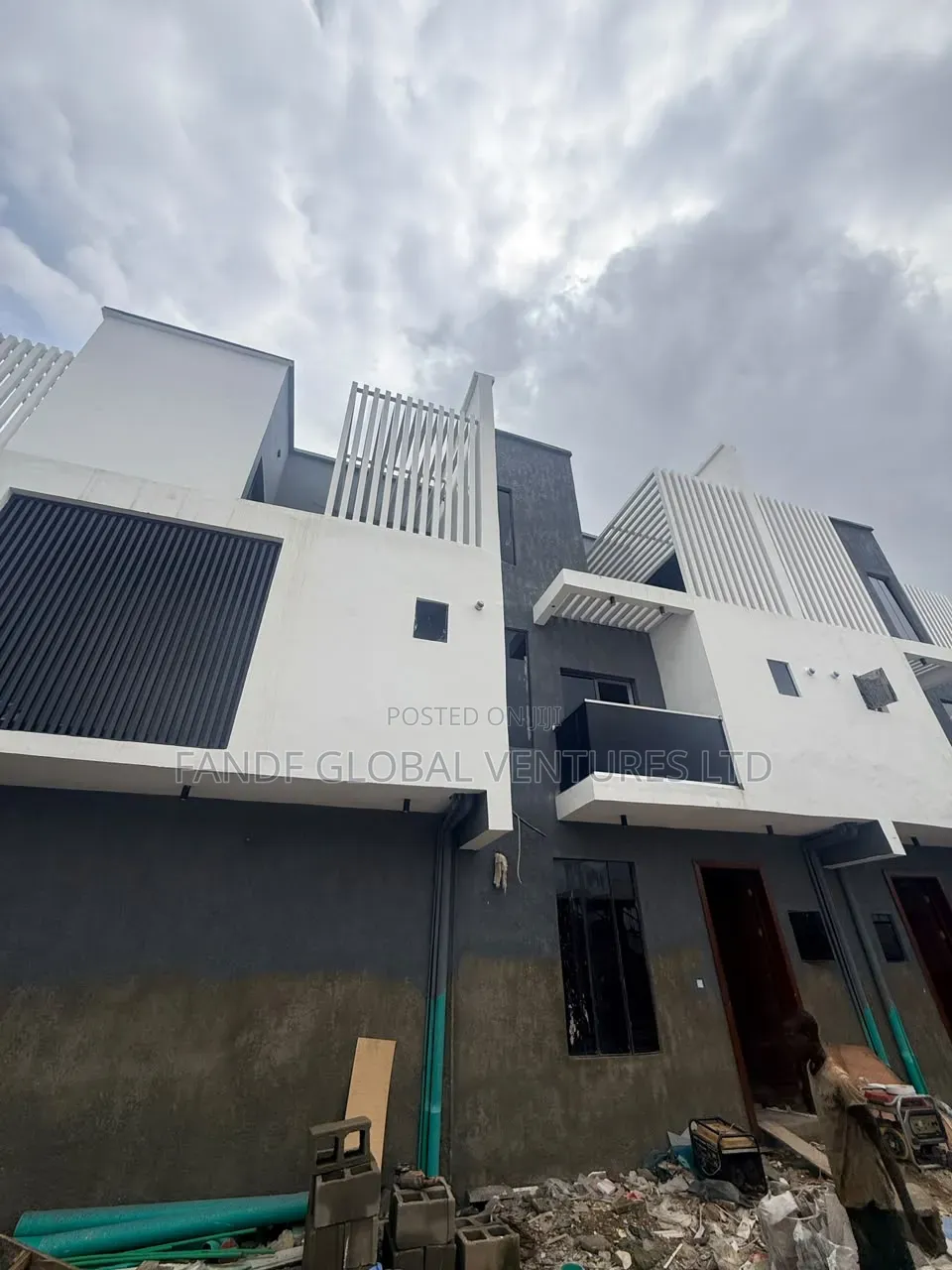 4bdrm Duplex in Census, Bode Thomas for sale in Bode Thomas