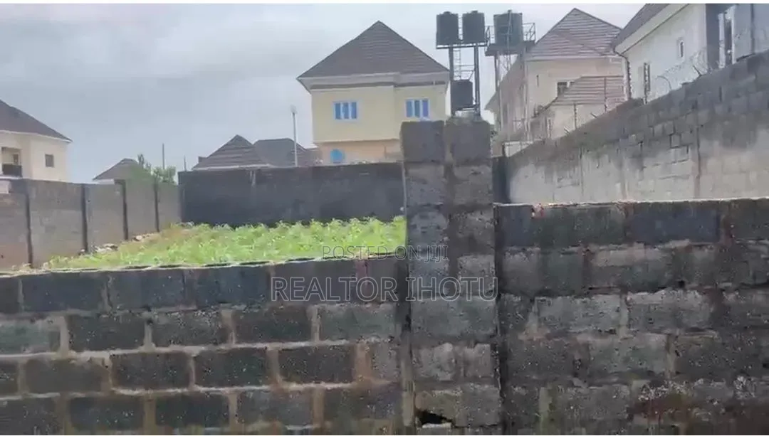 450sqm, Residential, Estate Plot, Tarred Road, C of O in Dawaki