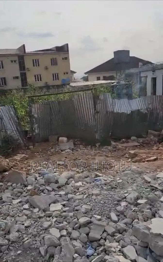 1200sqm, Residential, Fcda C of O, Tarred Road. in Asokoro