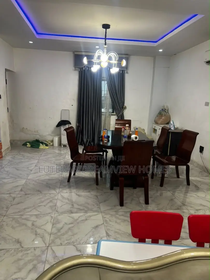 Furnished 5bdrm Duplex in Apo Bridge, Area 1 for rent in Area 1