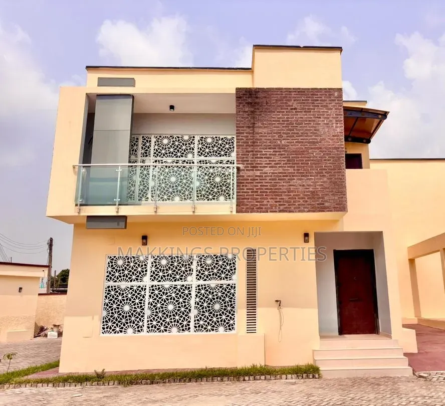 4bdrm Duplex in Abraham Adesanya Estate for rent in Abraham Adesanya Estate