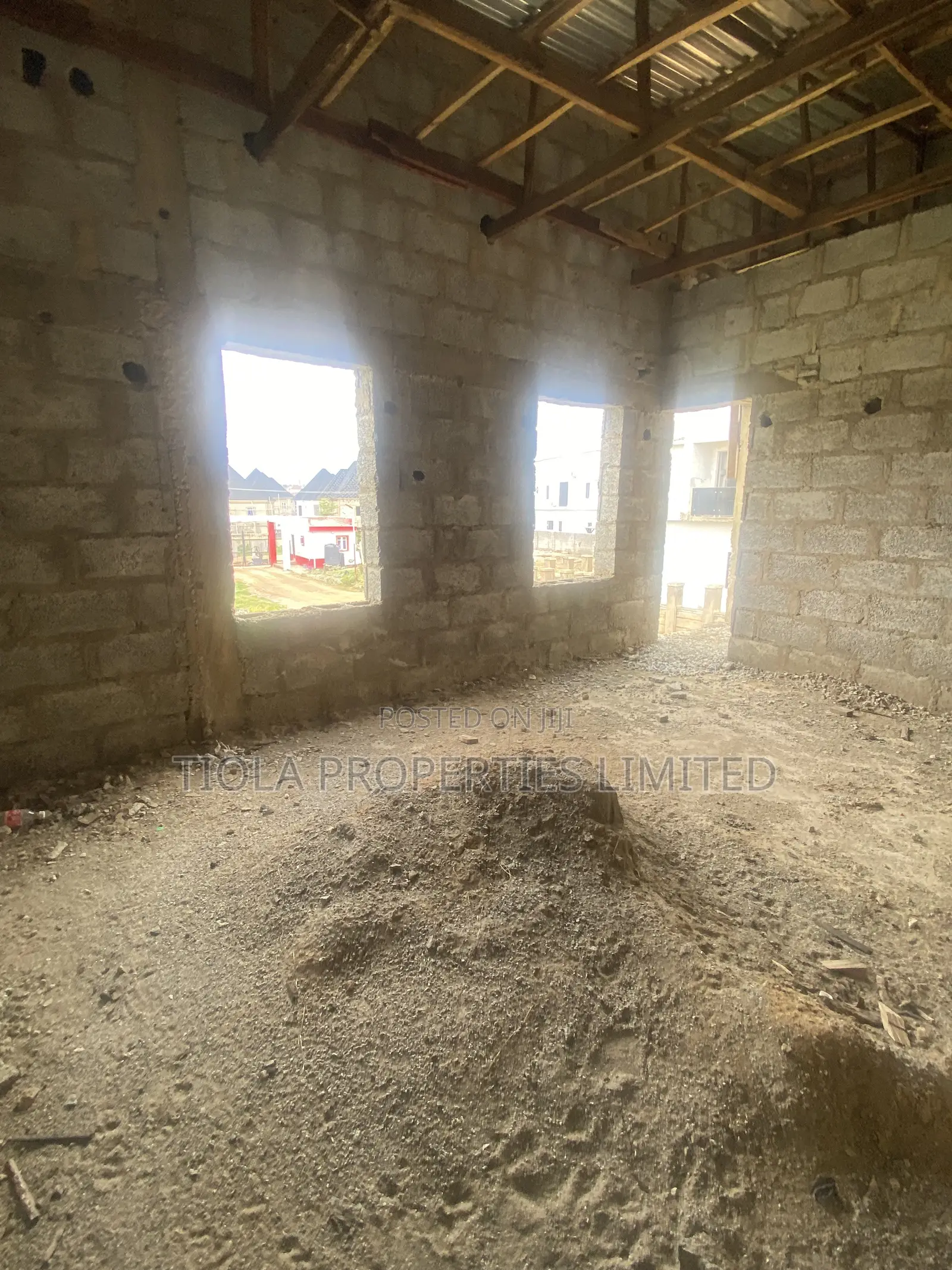 4bdrm Duplex in Crown Vista Estate, Sabon Lugbe for sale in Sabon Lugbe