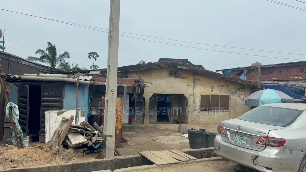A Full Plot of Land for Sale in Ijesha. Surulere in Ijesha