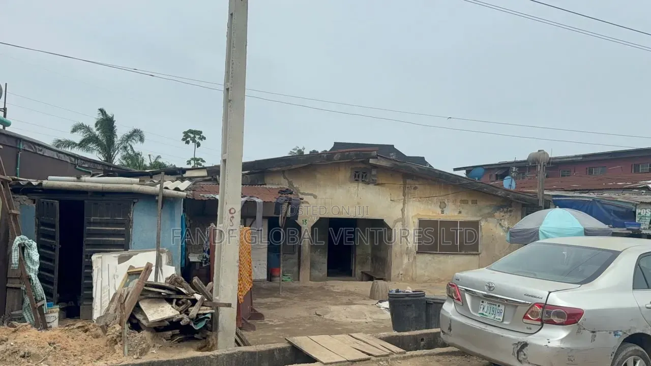 A Full Plot of Land for Sale in Ijesha. Surulere in Ijesha
