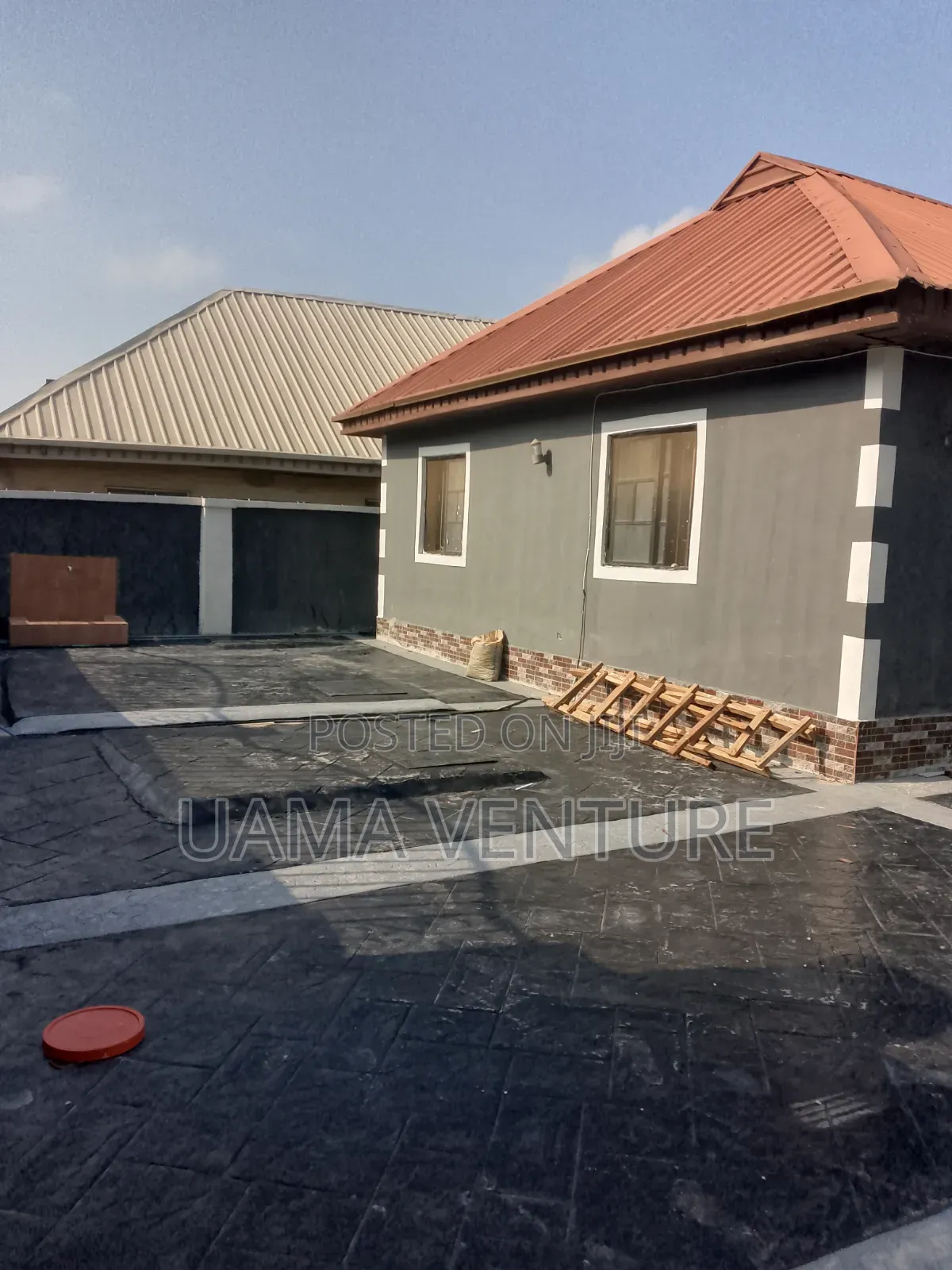 Mini Flat in Igando-Oloja for rent in Igando-Oloja
