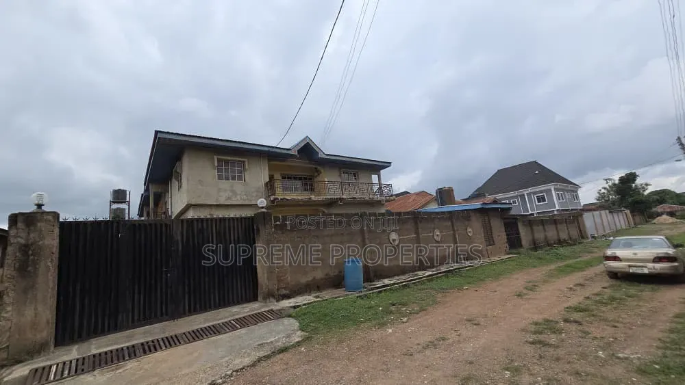 3bdrm Block of Flats in Akobo Oju Irin, Ibadan for sale in Ibadan