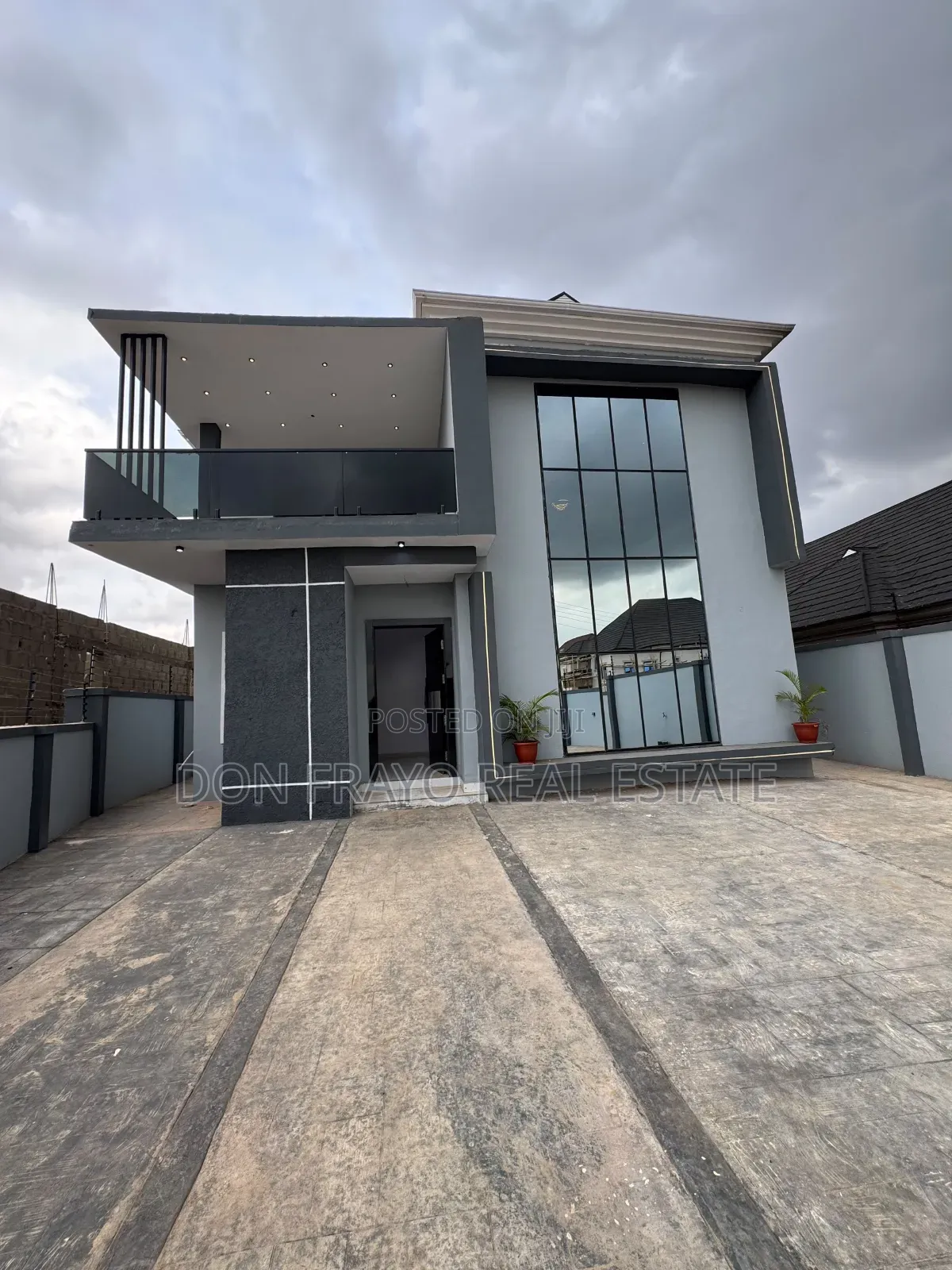 4bdrm Duplex in Akala Estate Akobo for sale in Akobo