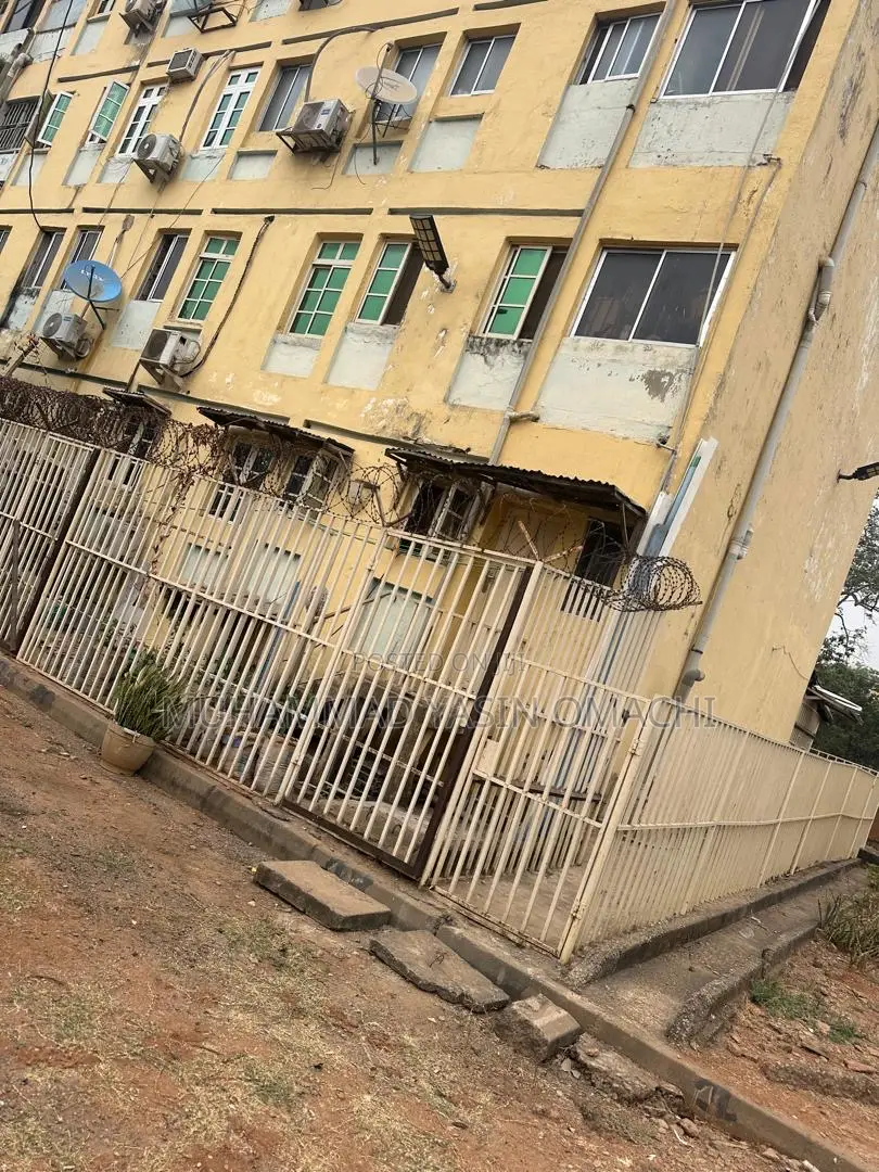 1bdrm Block of Flats in Block 3 Wukari, Area 2 for sale in Area 2