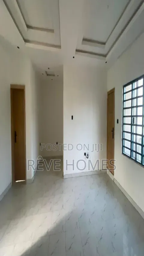 2bdrm Block of Flats in Sabo / Yaba for rent in Sabo / Yaba