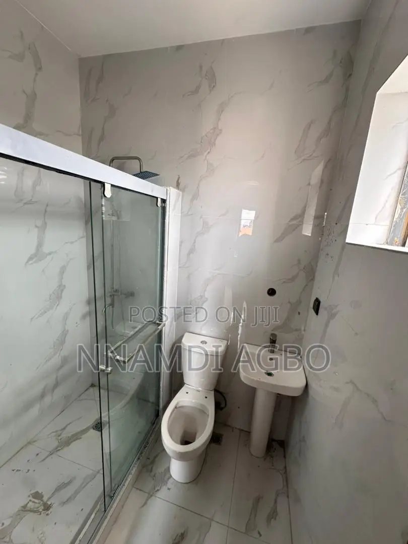 3bdrm Apartment in Alagomeji for rent in Alagomeji