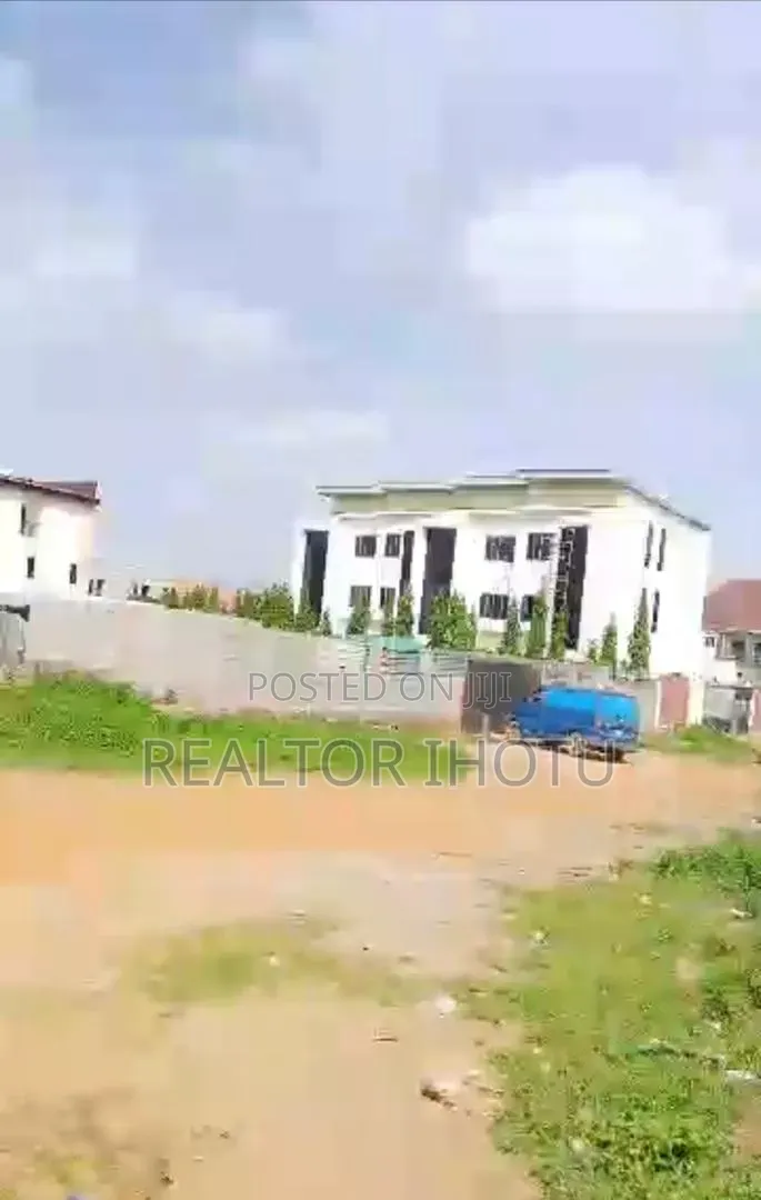 1200sqm, Residential, Cofo, Tarred Road. in Jahi