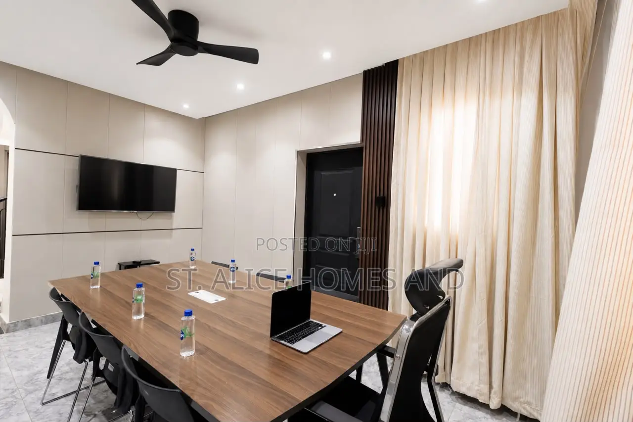 Urban Grid Fully Equipped 12 Seater Events Room In Gwarinpa in Gwarinpa