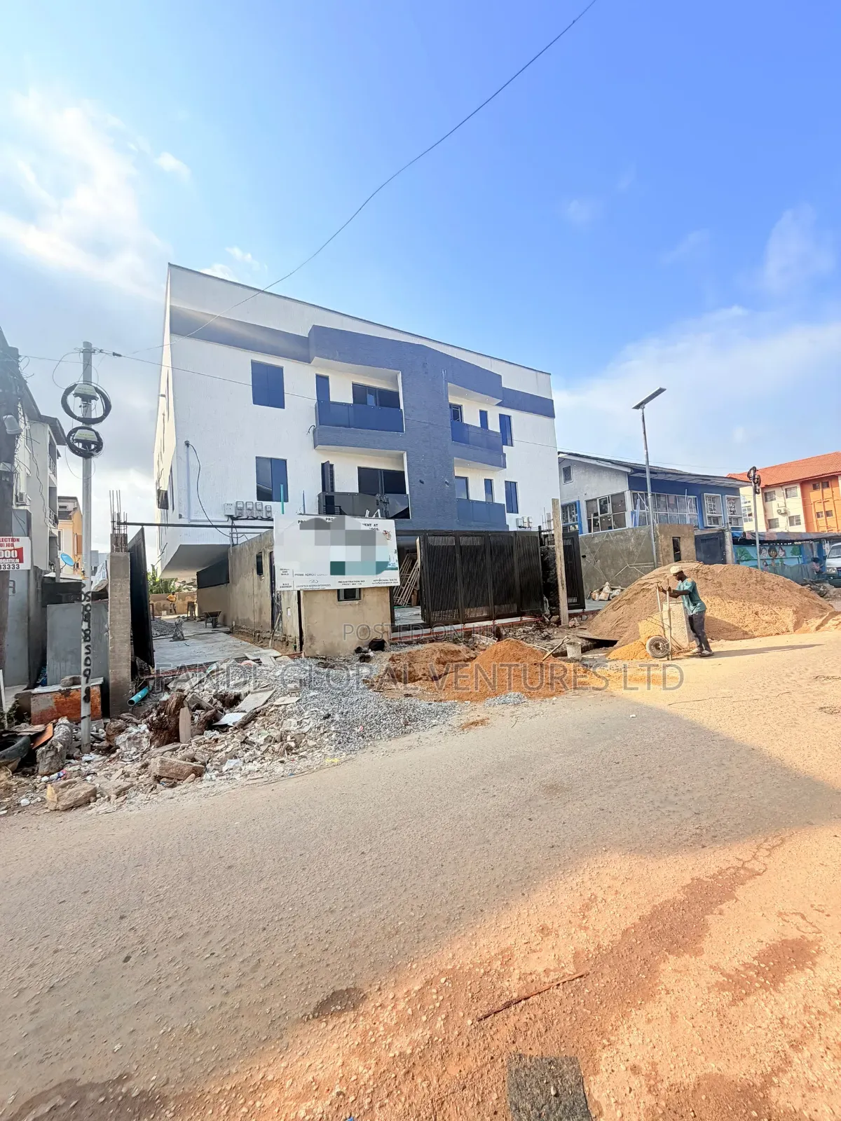 4bdrm Duplex in Sabo / Yaba for sale in Sabo / Yaba