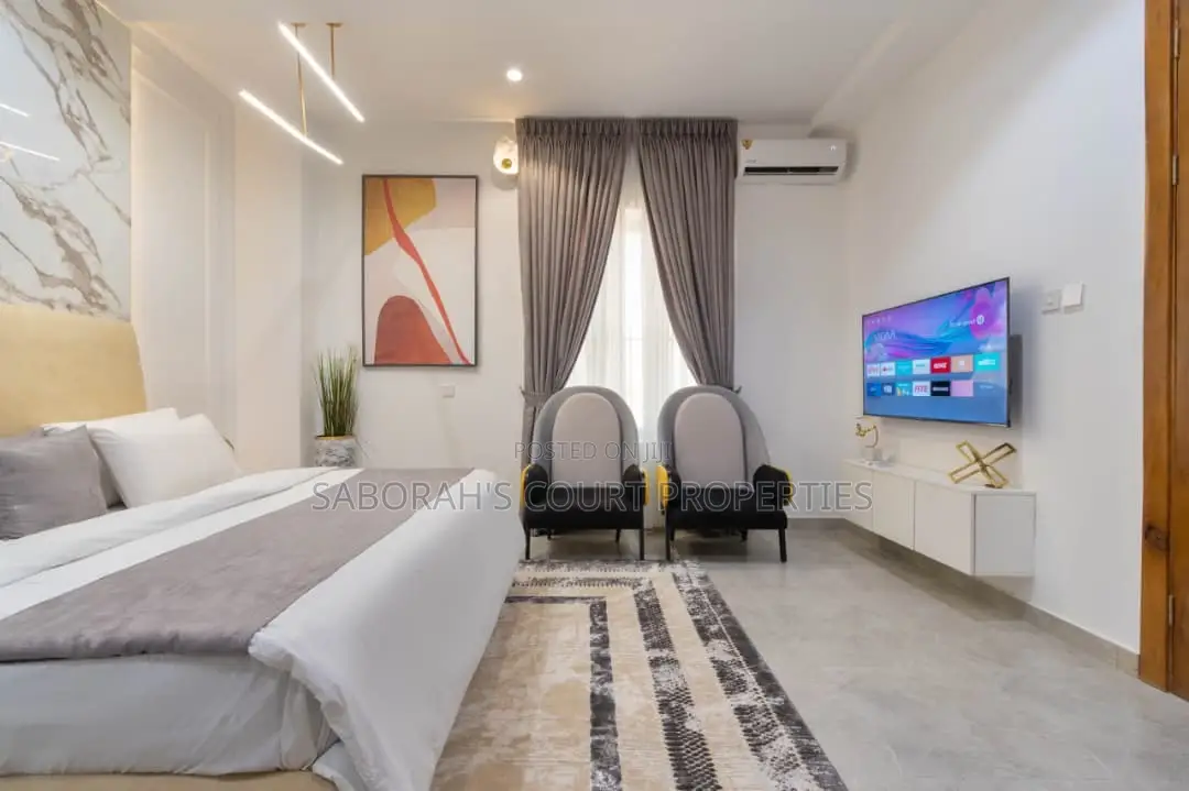Furnished 2bdrm Apartment in Lekki Phase 1 for sale in Lekki Phase 1