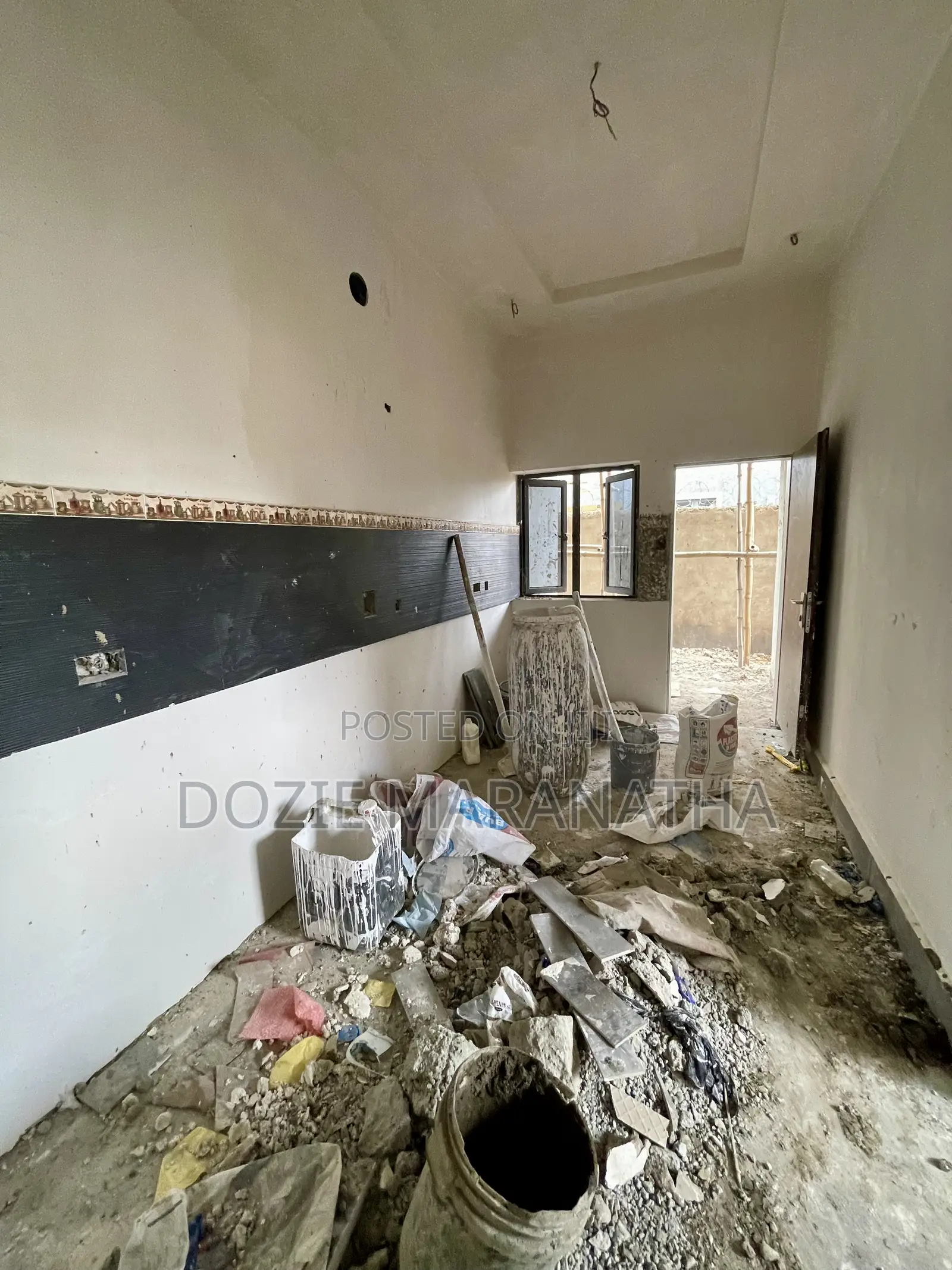 4bdrm Townhouse/Terrace in Jahi for sale in Jahi