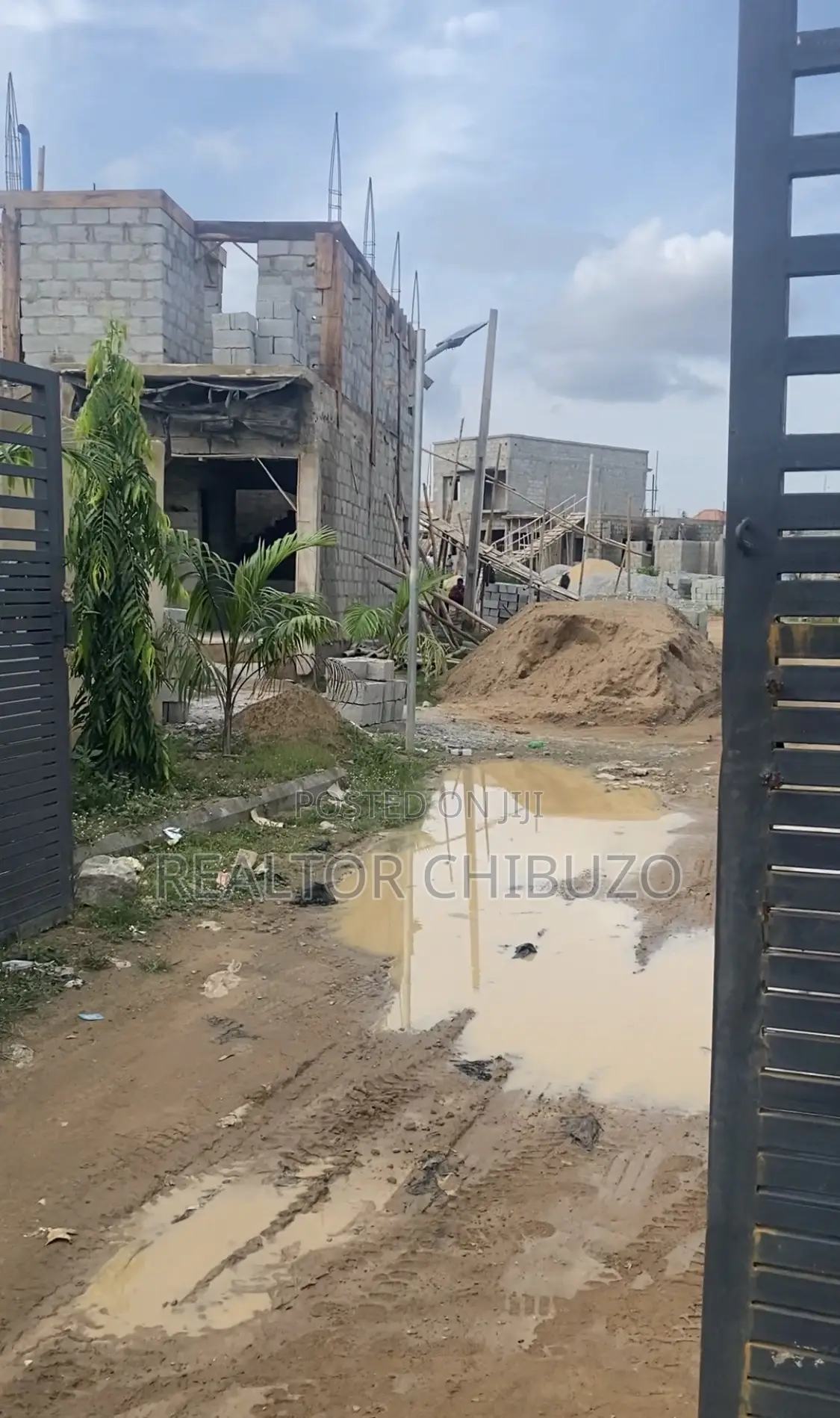 250sqm DPC for Sale in an Estate in Karu - in Karu
