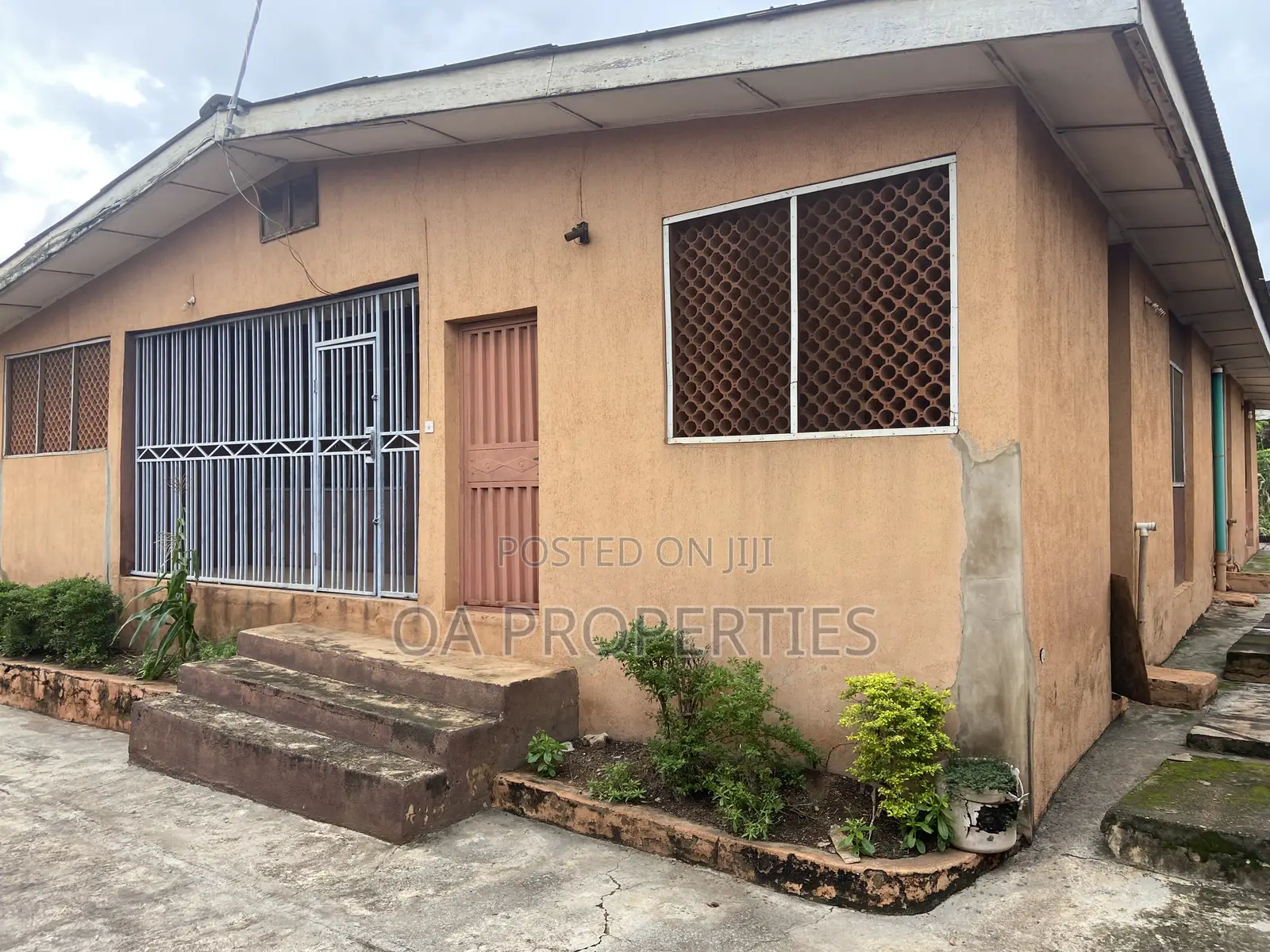 4bdrm Bungalow in Ebedi for sale in Ibadan