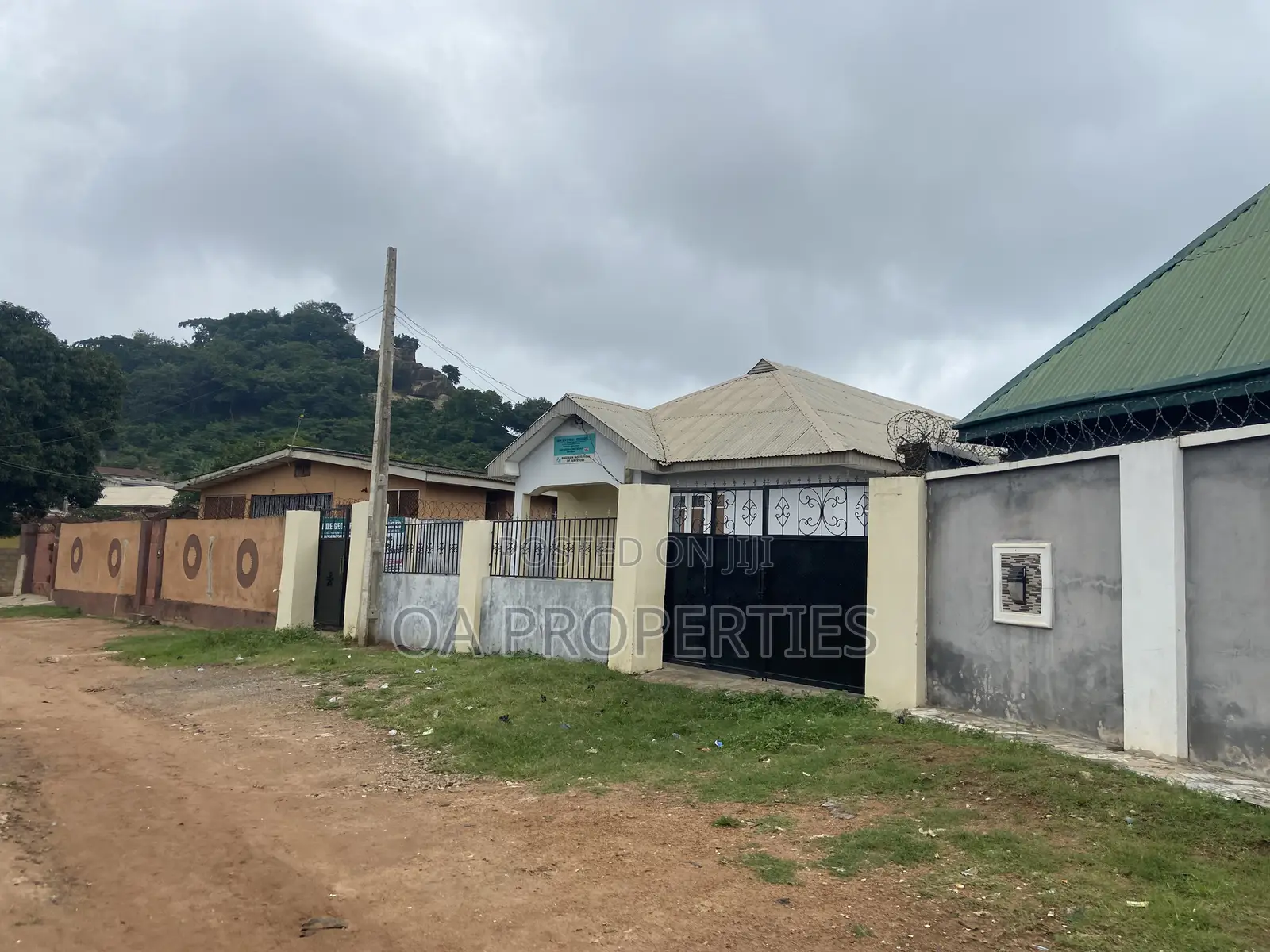 4bdrm Bungalow in Ebedi for sale in Ibadan