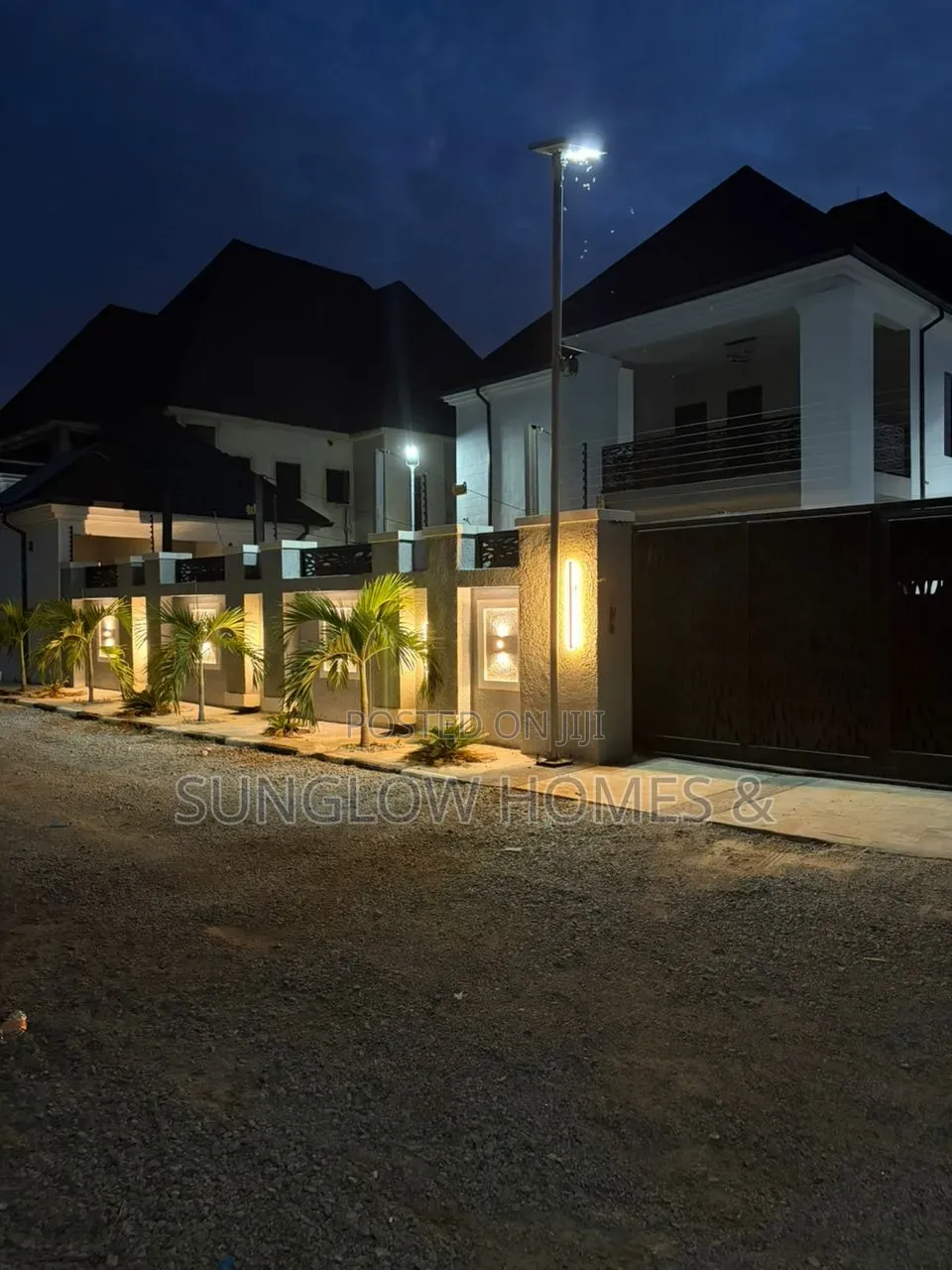 Furnished 5bdrm Duplex in Light House Estate, Sabon Lugbe for sale in Sabon Lugbe