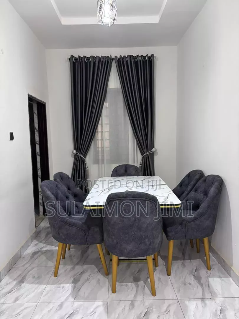 2bdrm Block of Flats in De Don Estate,, Kubwa for rent in Kubwa