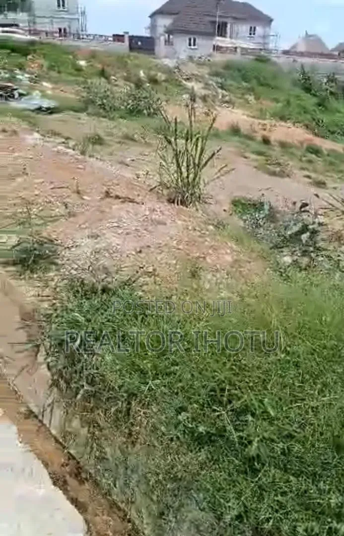 2100sqm, Residential, Estate Land, Tarred Road. in Asokoro
