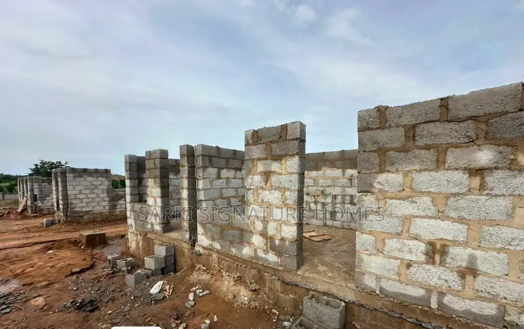 Furnished 4bdrm Duplex in Guzape Ii for sale in Guzape District