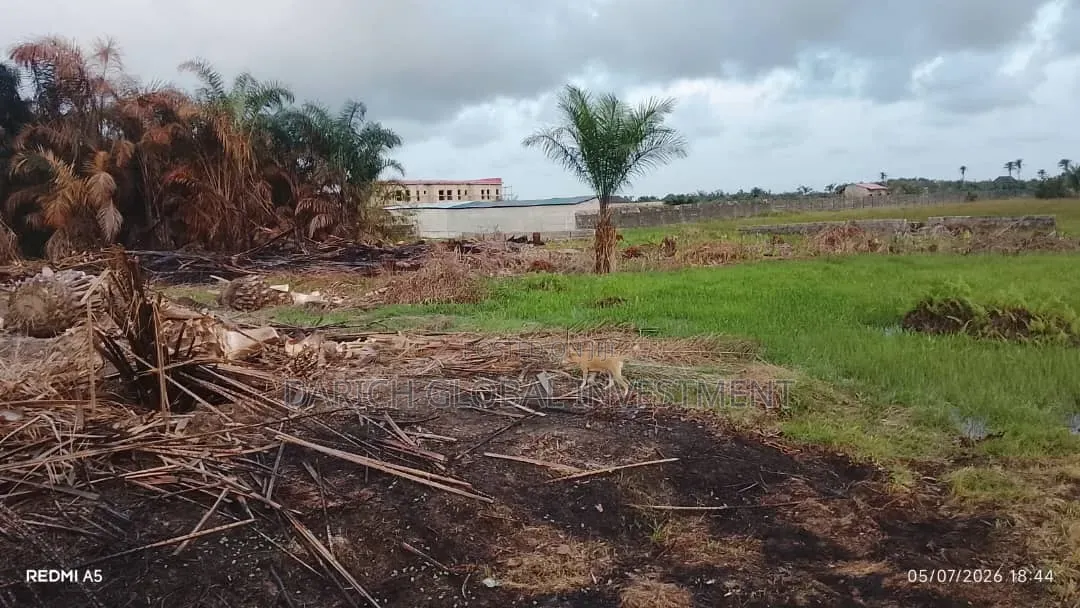 6 Plots of Dry Land in Eleko