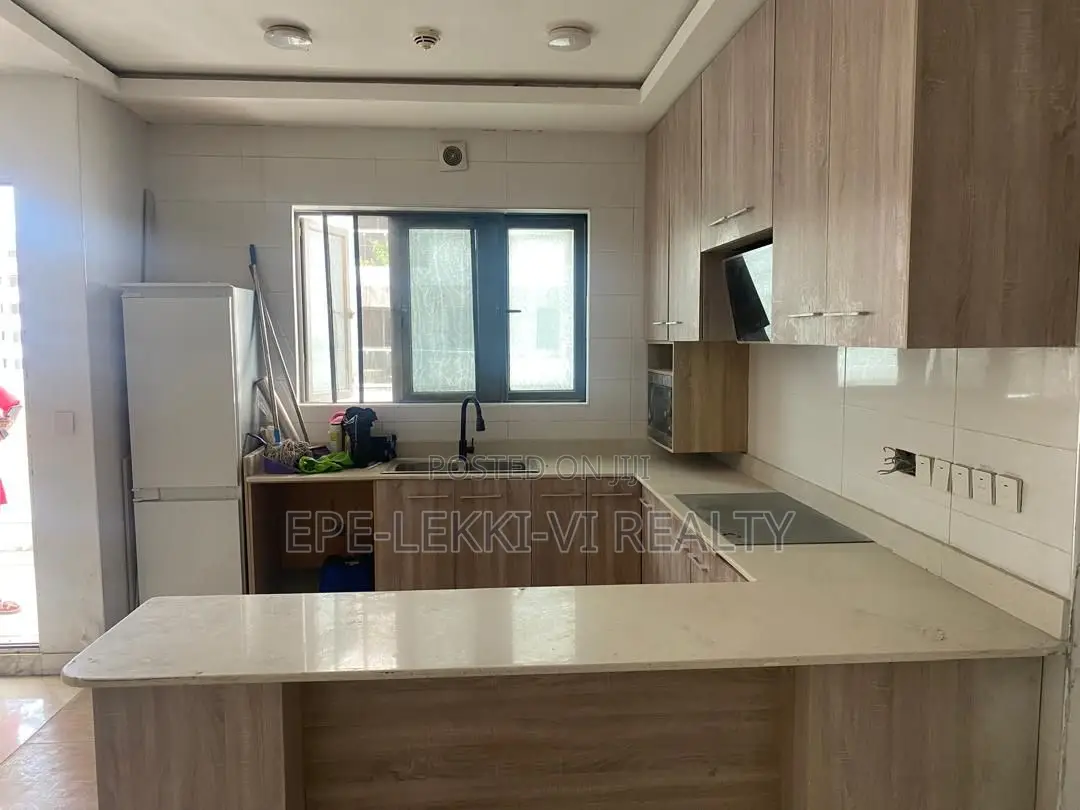 2bdrm Apartment in Lekki Phase 1 for rent in Lekki Phase 1