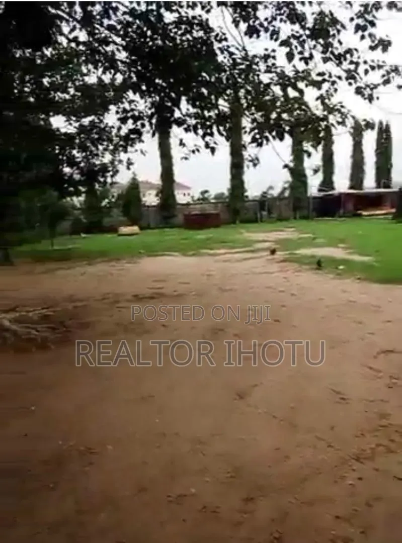 1700sqm, Residential, Fcda C of O, Tarred Road in Jahi
