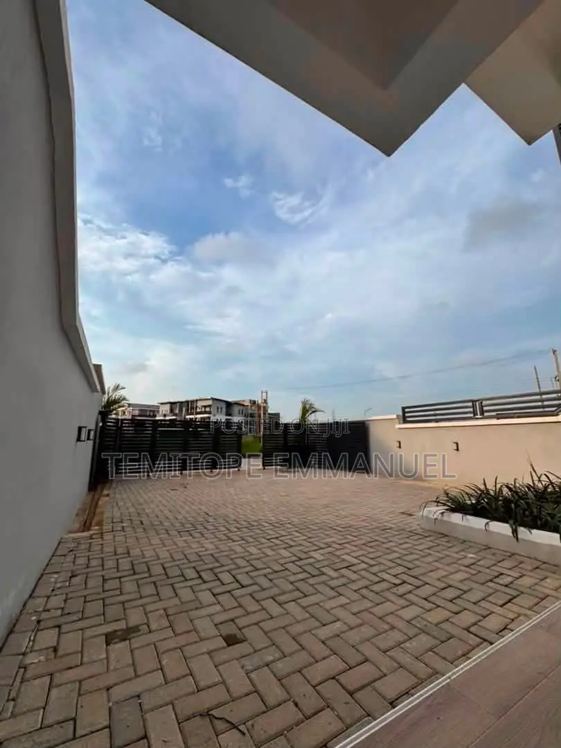 Furnished 4bdrm Duplex in Opebi for sale in Opebi