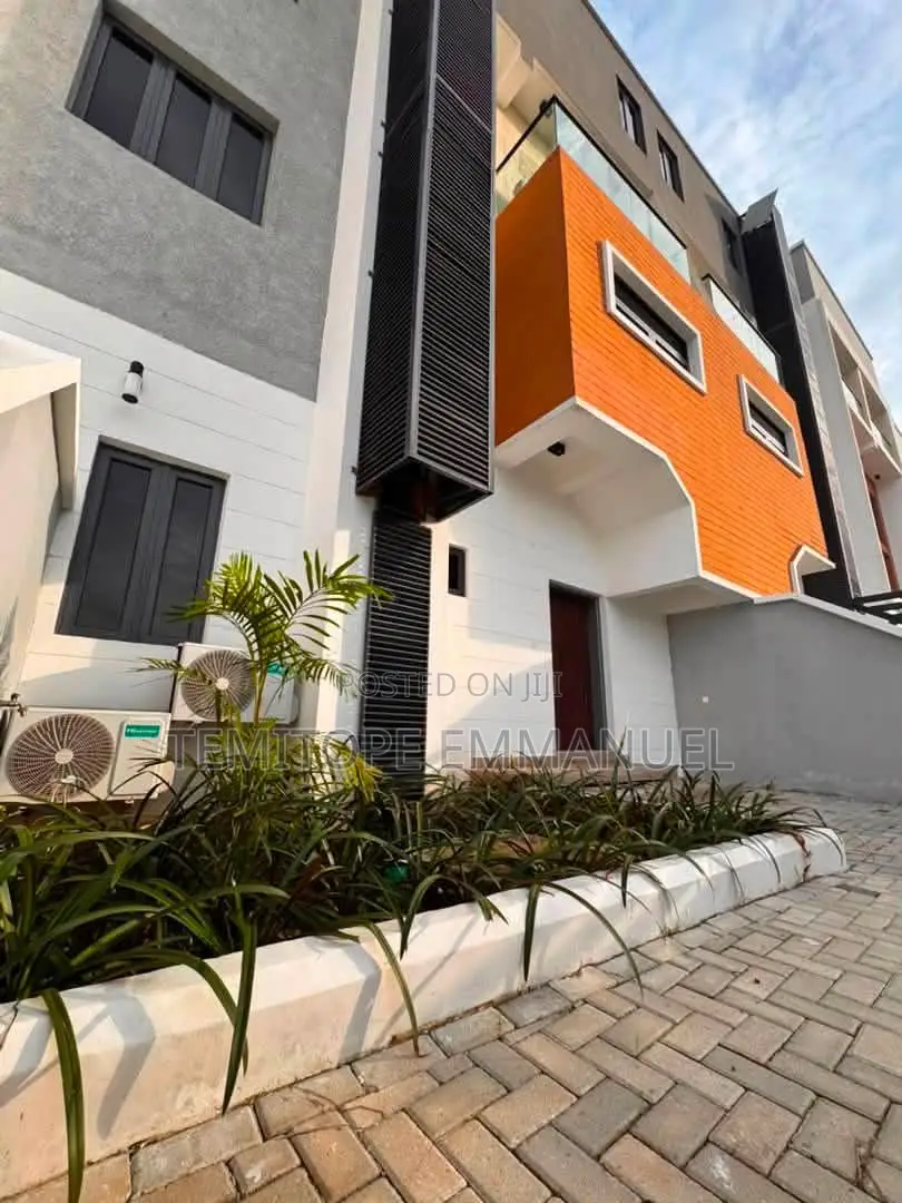 Furnished 4bdrm Duplex in Opebi for sale in Opebi