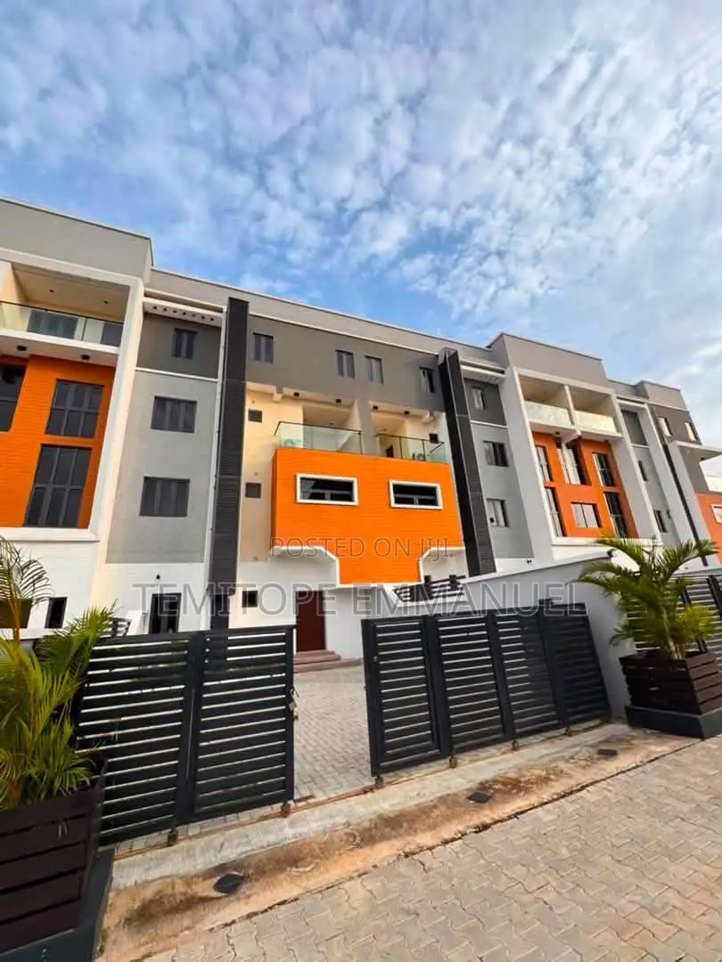 Furnished 4bdrm Duplex in Opebi for sale in Opebi