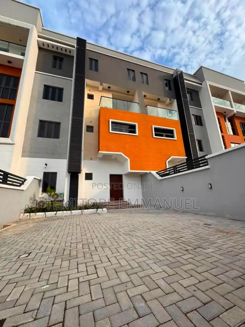 Furnished 4bdrm Duplex in Opebi for sale in Opebi