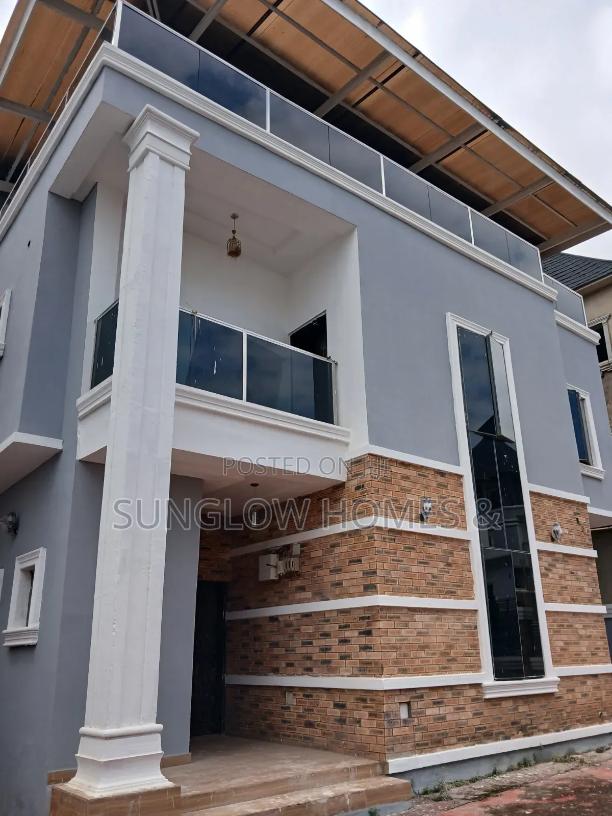 5bdrm Duplex in Tiavine Prime Villa, Sabon Lugbe for sale in Sabon Lugbe