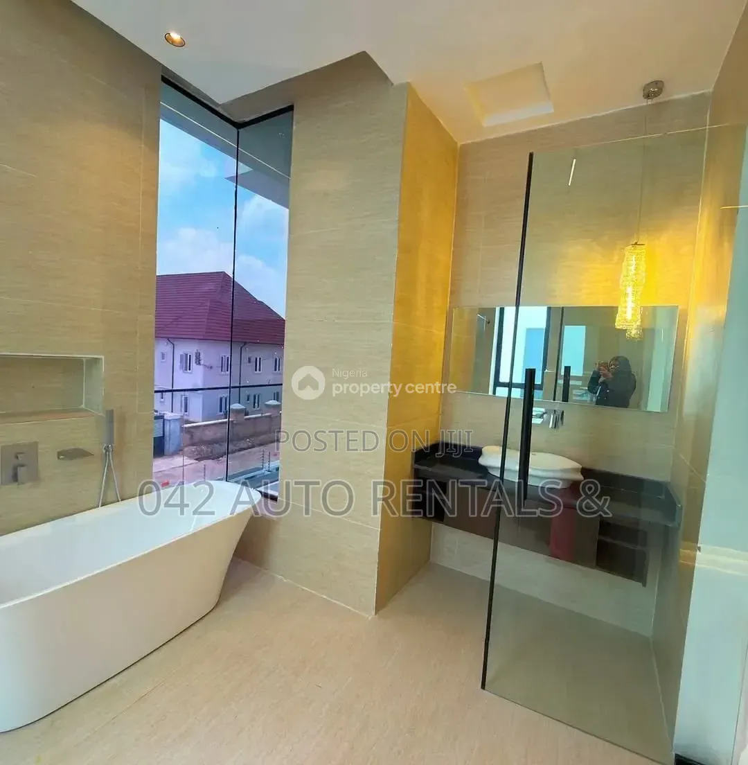 Furnished 4bdrm Duplex in Enugu for sale in Enugu