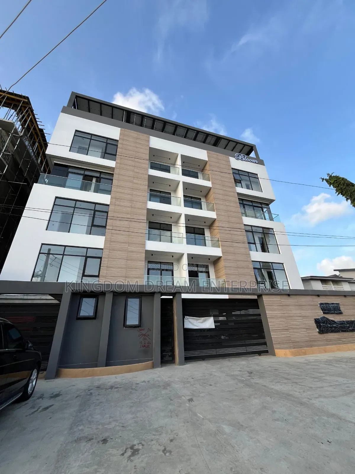 3bdrm Apartment in Lekki Phase 1 for sale in Lekki Phase 1