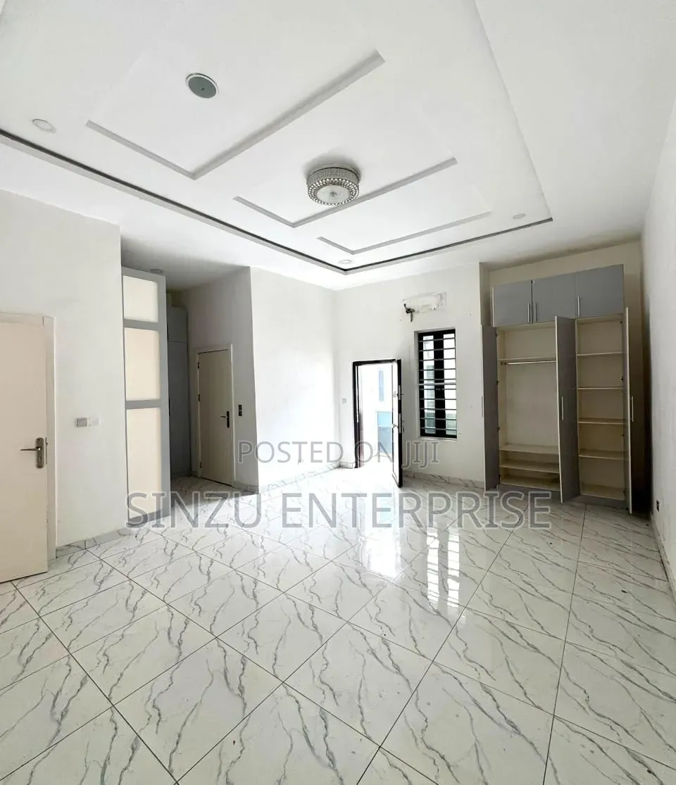 1bdrm Apartment in Oral Estate, Chevron for rent in Chevron