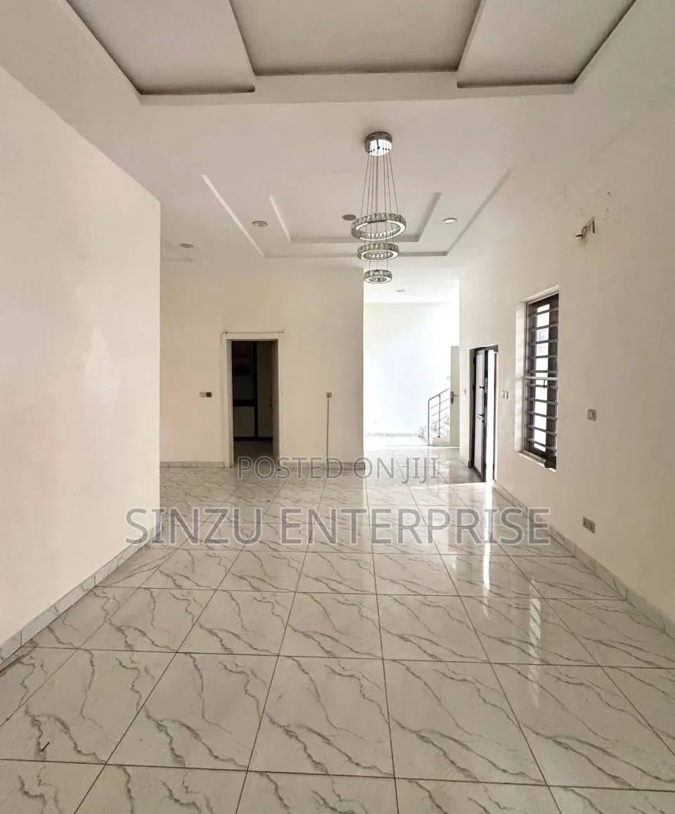 1bdrm Apartment in Oral Estate, Chevron for rent in Chevron