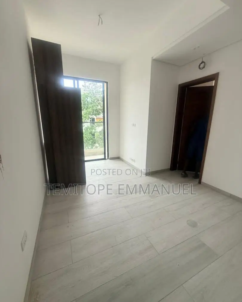 Furnished 4bdrm Maisonette in Ikoyi for sale in Ikoyi