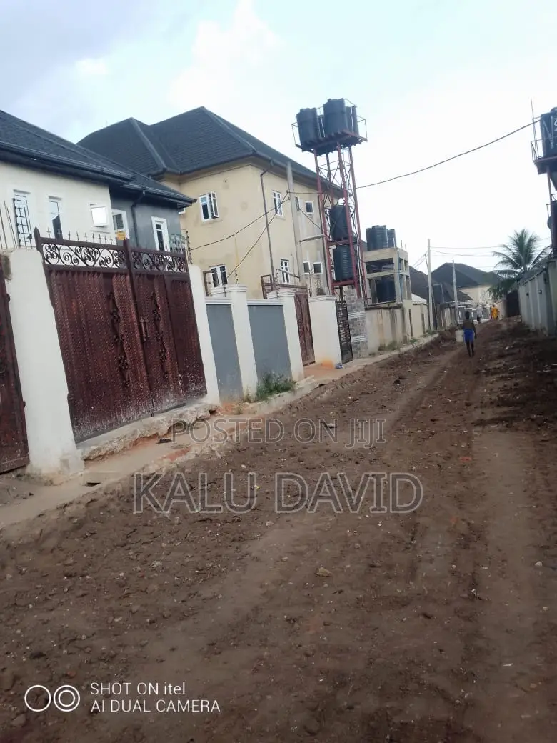 Furnished 12bdrm Block of Flats in Agbaama Housing, Umuahia for sale in Umuahia
