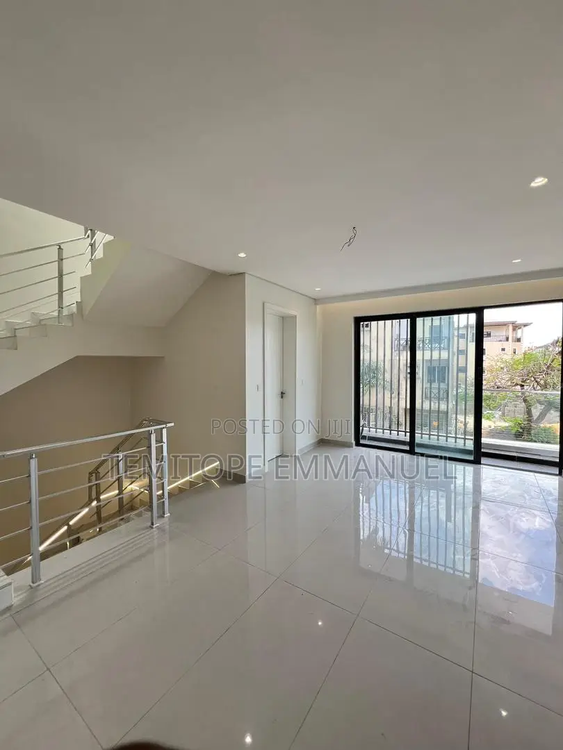 Furnished 4bdrm Duplex in Ikoyi for sale in Ikoyi