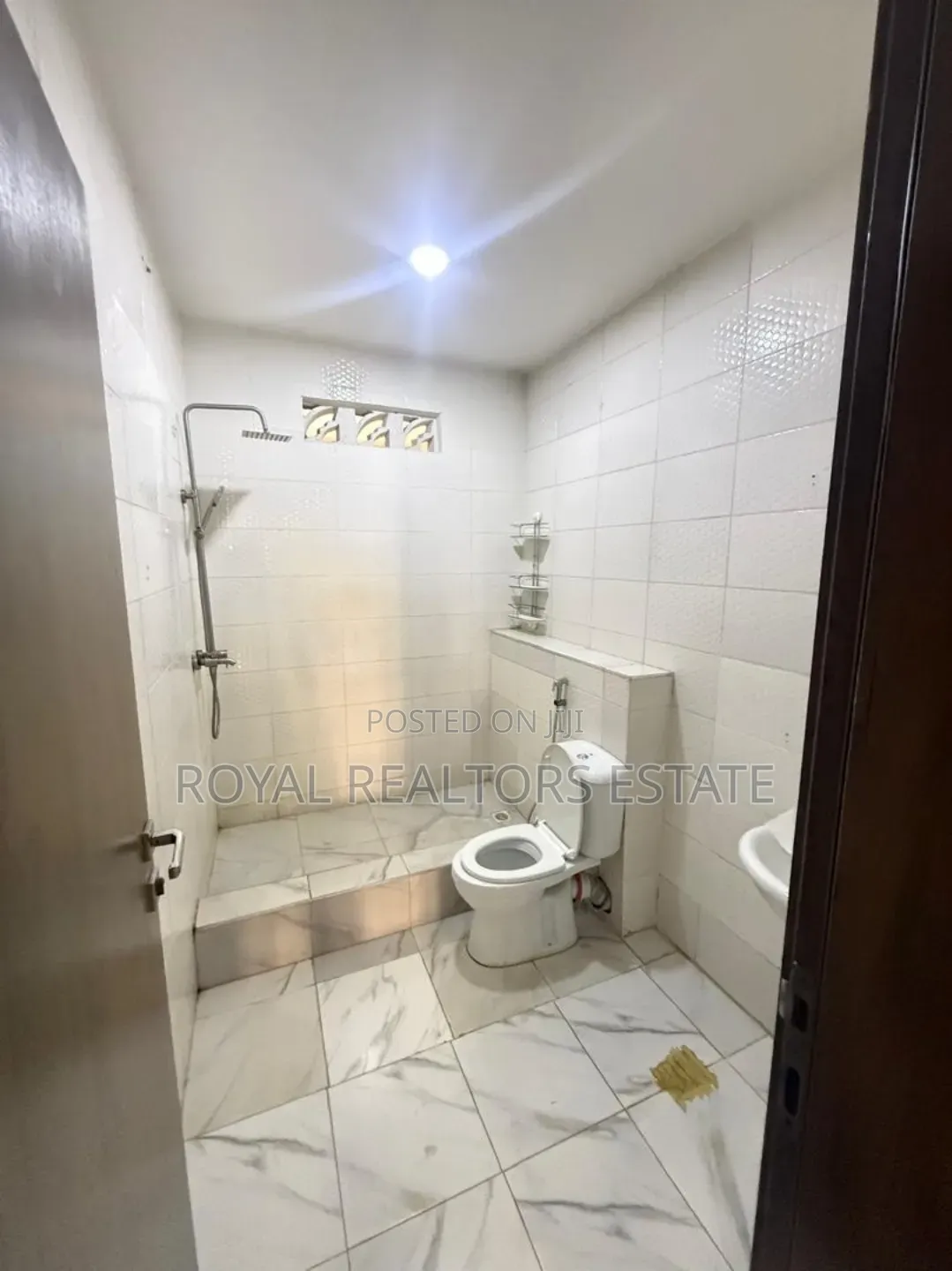4bdrm Townhouse / Terrace in Jahi for rent in Jahi