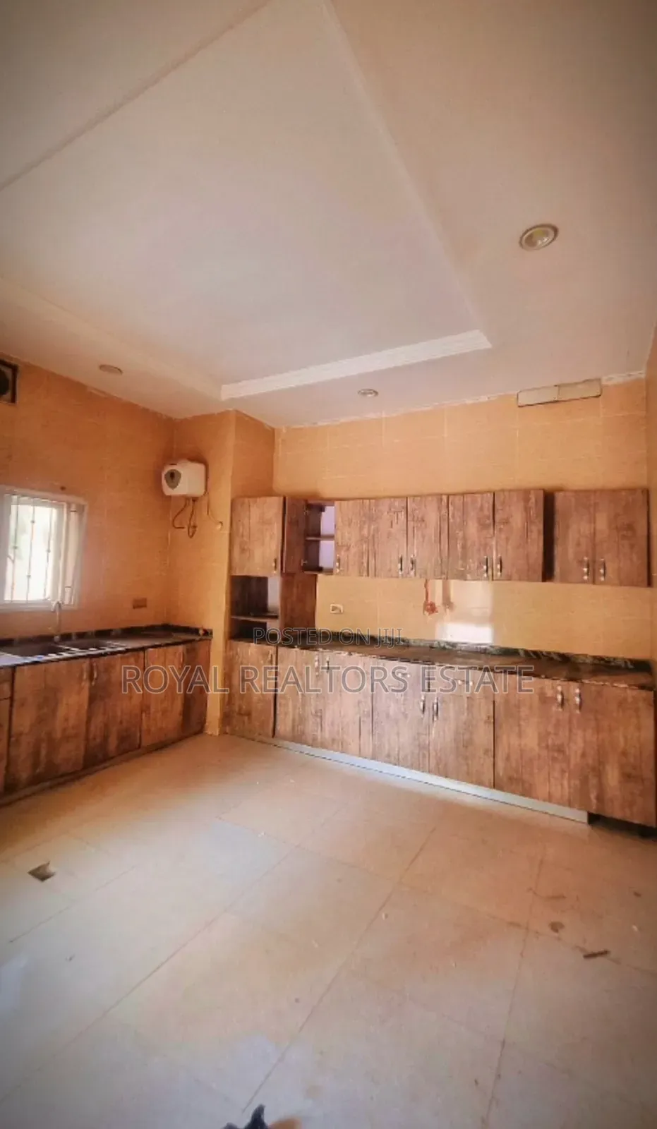 4bdrm Townhouse / Terrace in Maitama for rent in Maitama