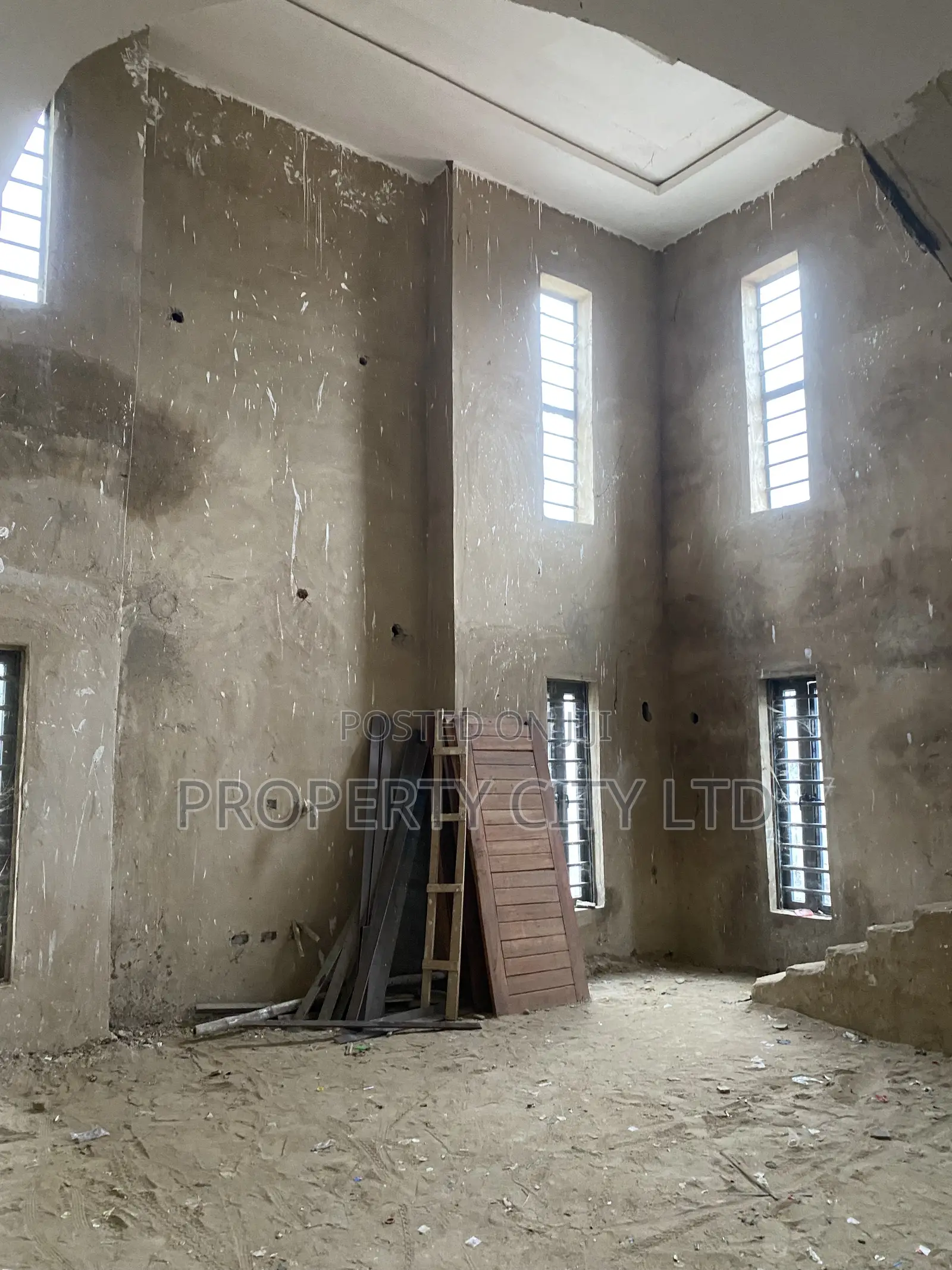 4bdrm Duplex in Insurance, Ibeshe / Ikorodu for sale in Ibeshe / Ikorodu